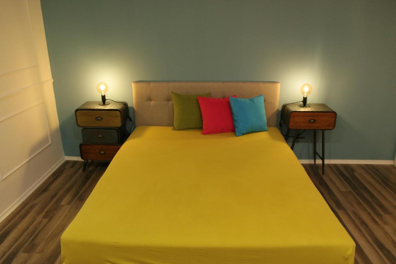 City Centre River View Apartment สโกเปีย ภายนอก รูปภาพ